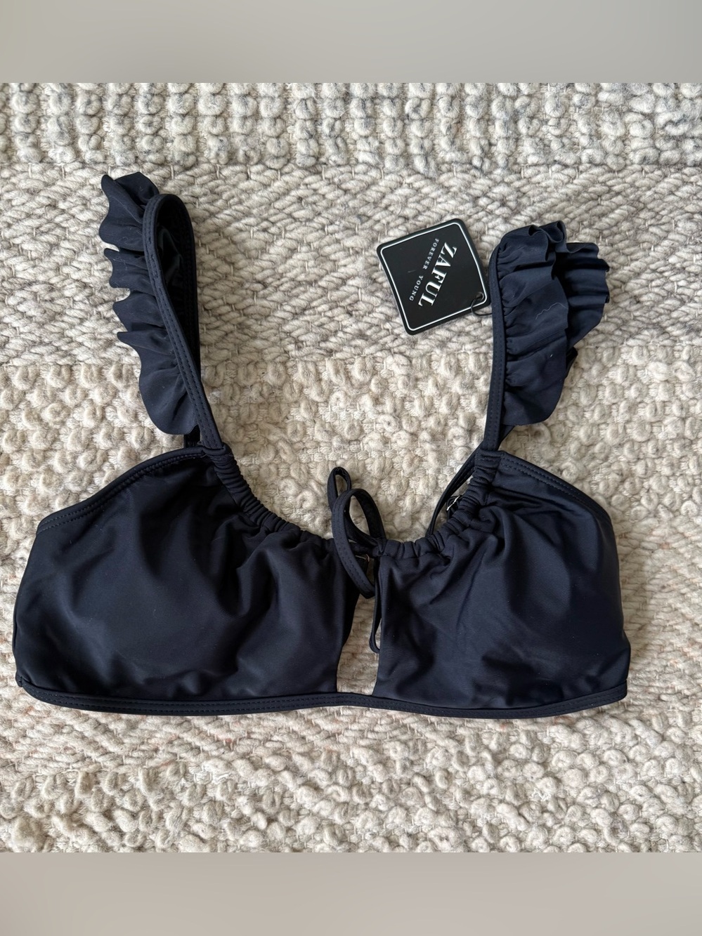 Zaful Black Ruffle Strap Tie-Front Bikini Top large nwt removable pad keyhole